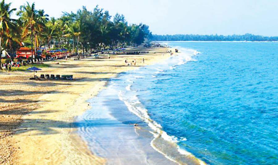 Chaung Thar Beach is not far from Yangon - HNM